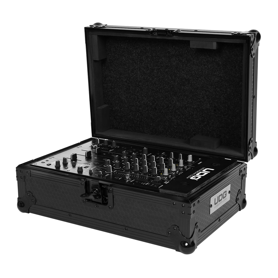 UDG Ultimate Flight Case AlphaTheta DJM-V5 negro