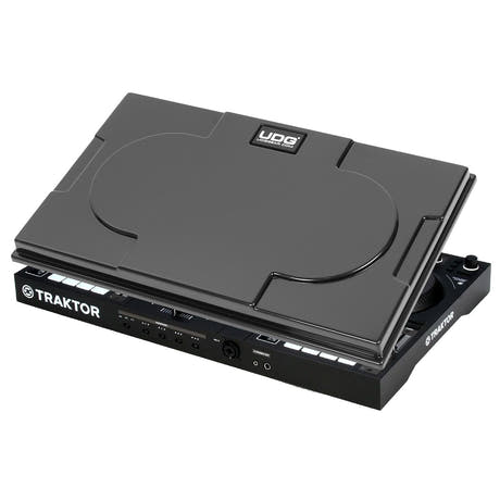 UDG Ultimate NI Traktor Kontrol S4 MK3 Equipment Cover Negro