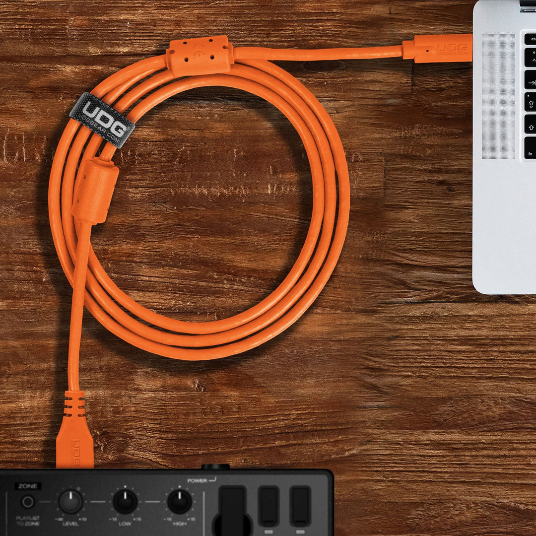 UDG Ultimate Cable USB 3.2 C-A Naranja Recto 1,5m