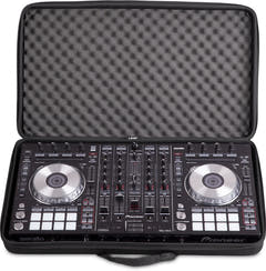UDG Creator Control Maletines Rígidos XL Black MK2