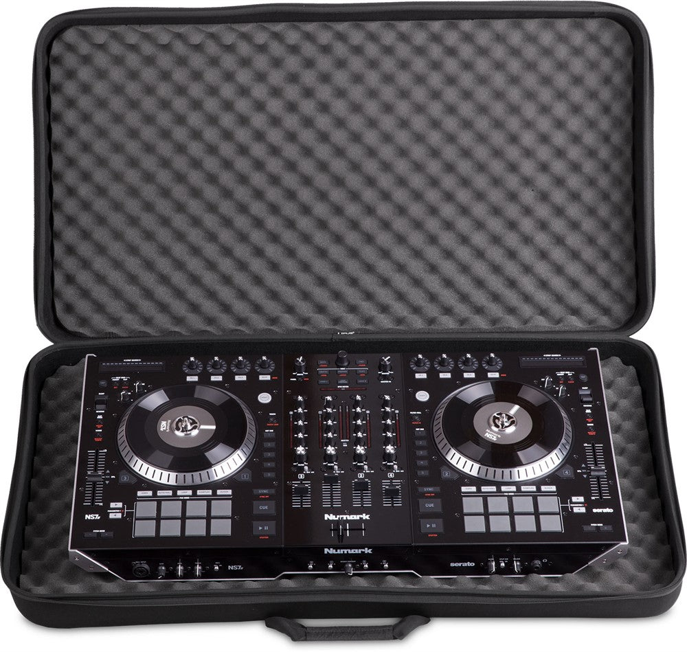UDG Creator estuche rígido 2XL de Control Black MK2