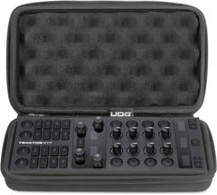 UDG Creator NI Traktor Z1 MK2/ X1 MK3/ Reloop Mixtour Pro Hardcase Negro