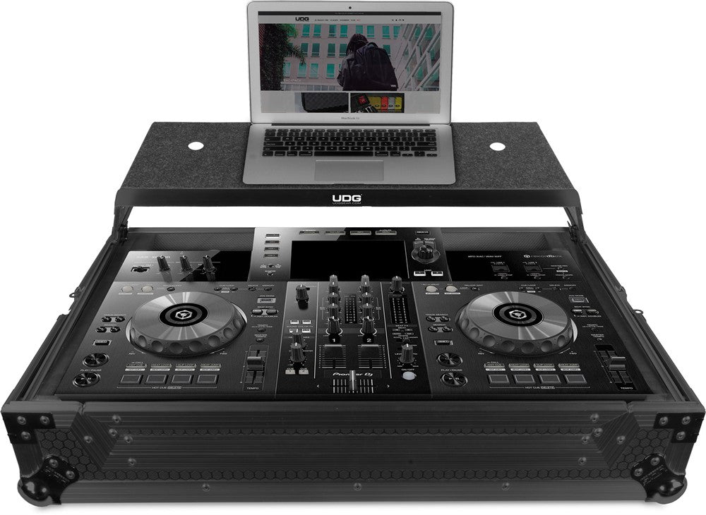 UDG Ultimate Estuche de transporte Pioneer XDJ-RR Negro Plus (L&W)