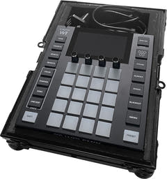 UDG Ultimate Flight Case Wolfmix W1 MK3 Negro