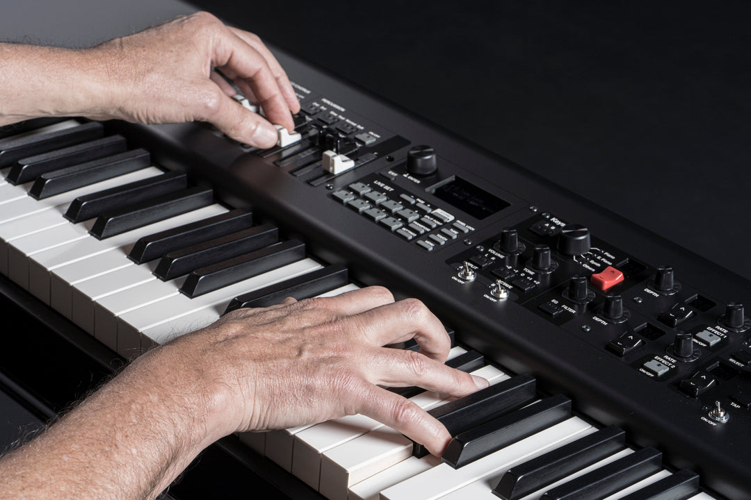 Yamaha YC88 Digital Stage Keyboard (Natural Wood)