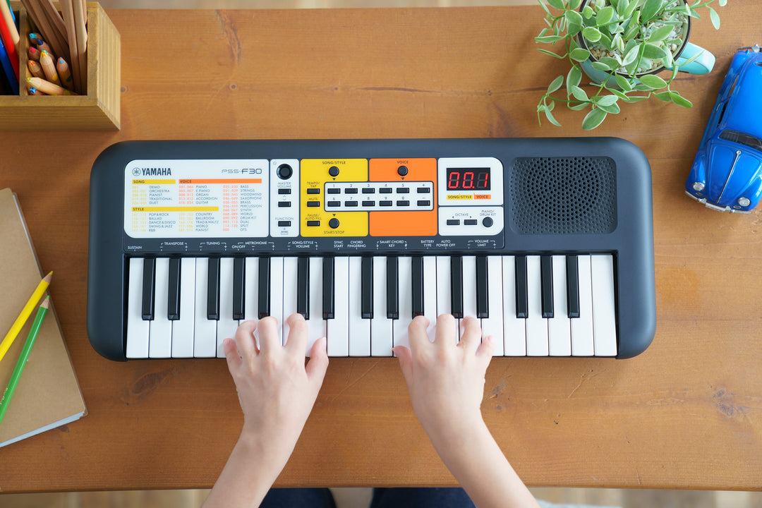 Yamaha PF30 Teclados para niños (Negro)