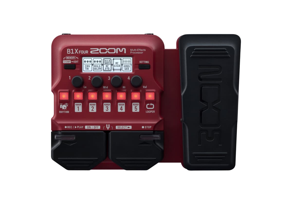 Zoom B1X Four Multiefectos para Bajo