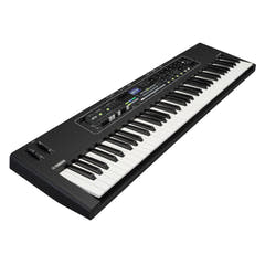 Yamaha CK76 Stage Keyboard con 76 teclas semicontrapesadas
