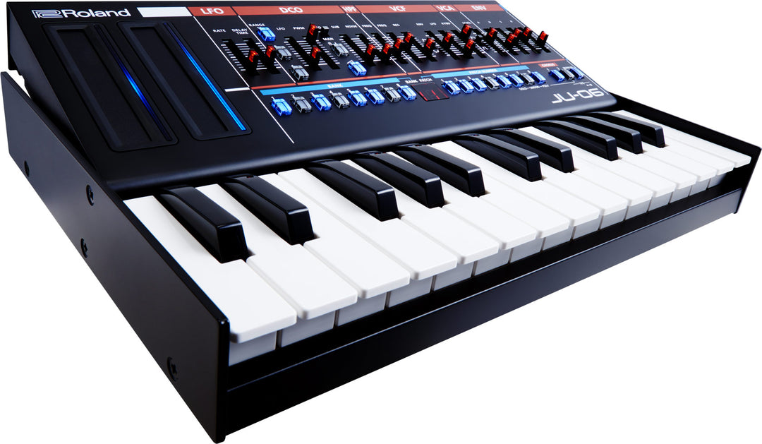 Roland JU-06A Módulo de Sonido