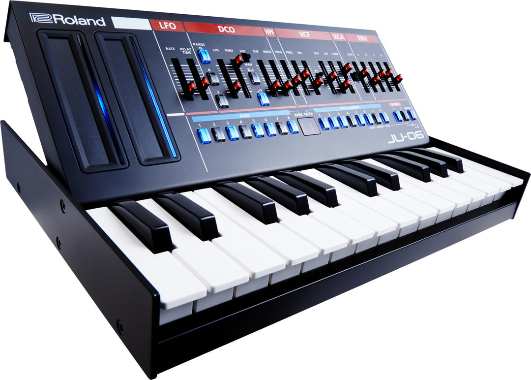 Roland JU-06A Módulo de Sonido