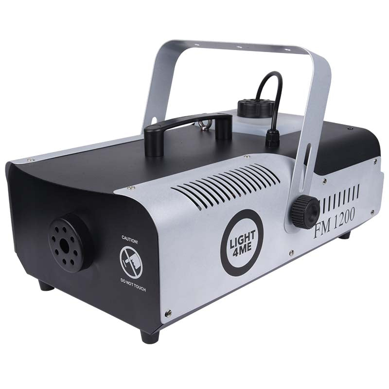 LIGHT4ME FM 1200 máquina de niebla con mando a distancia