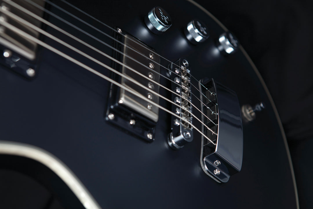 Hagstrom UltraMax Guitarra eléctrica (Satinado Negro)