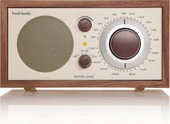 Tivoli Audio Model ONE Radio (Valnød/Beige)