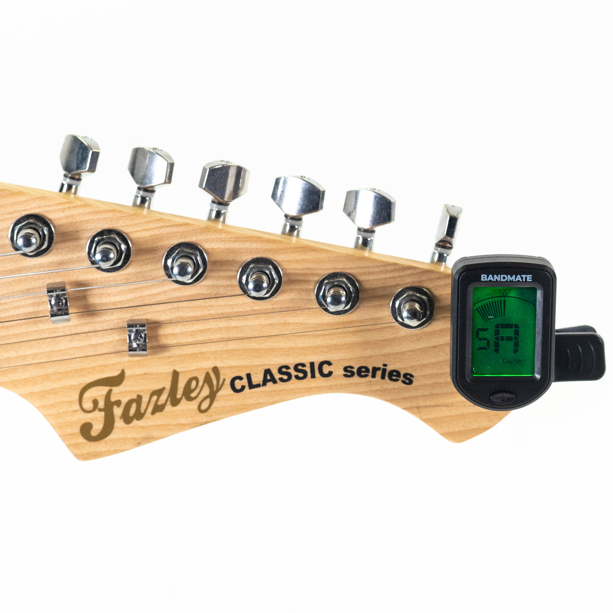Yamaha FG830 NT Starter Kit (Natural)