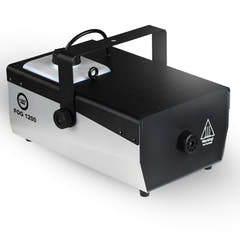 Light4Me Fog 1200 V2 Máquina de niebla 1200W con mando a distancia inalámbrico y DMX